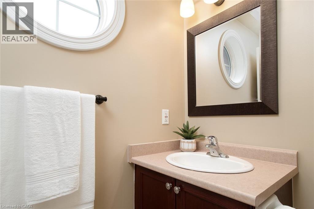 












511 VICTORIA Road N

,
Guelph,




Ontario
N1E0G5

