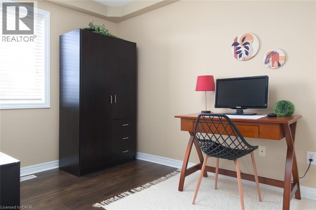 












511 VICTORIA Road N

,
Guelph,




Ontario
N1E0G5

