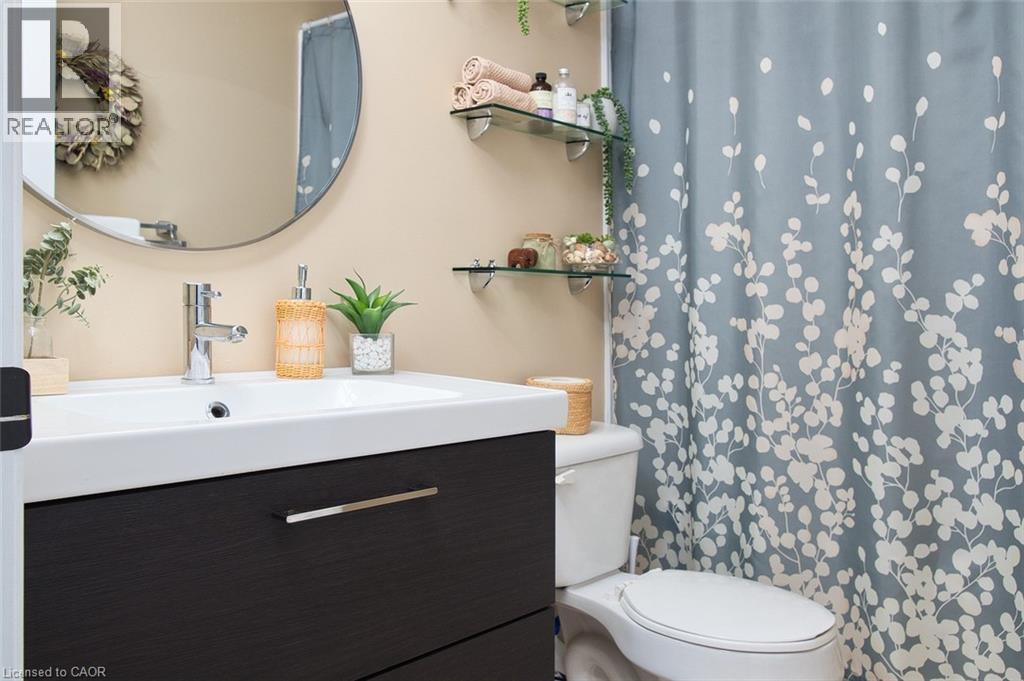 












511 VICTORIA Road N

,
Guelph,




Ontario
N1E0G5

