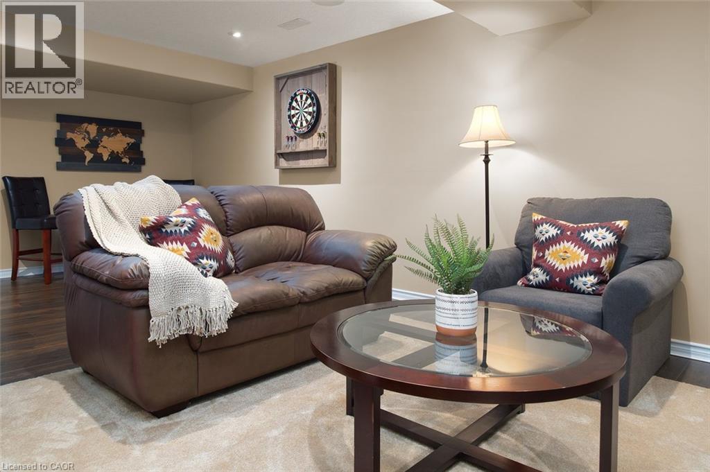 












511 VICTORIA Road N

,
Guelph,




Ontario
N1E0G5

