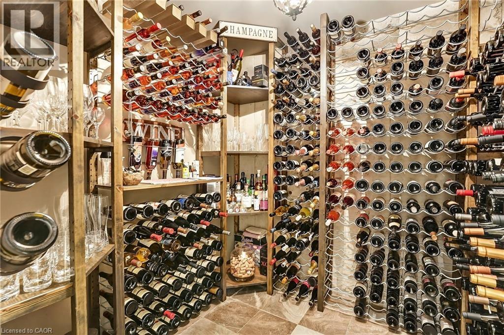 












11 PEEL Street

,
St. Catharines,




Ontario
L2N5A2

