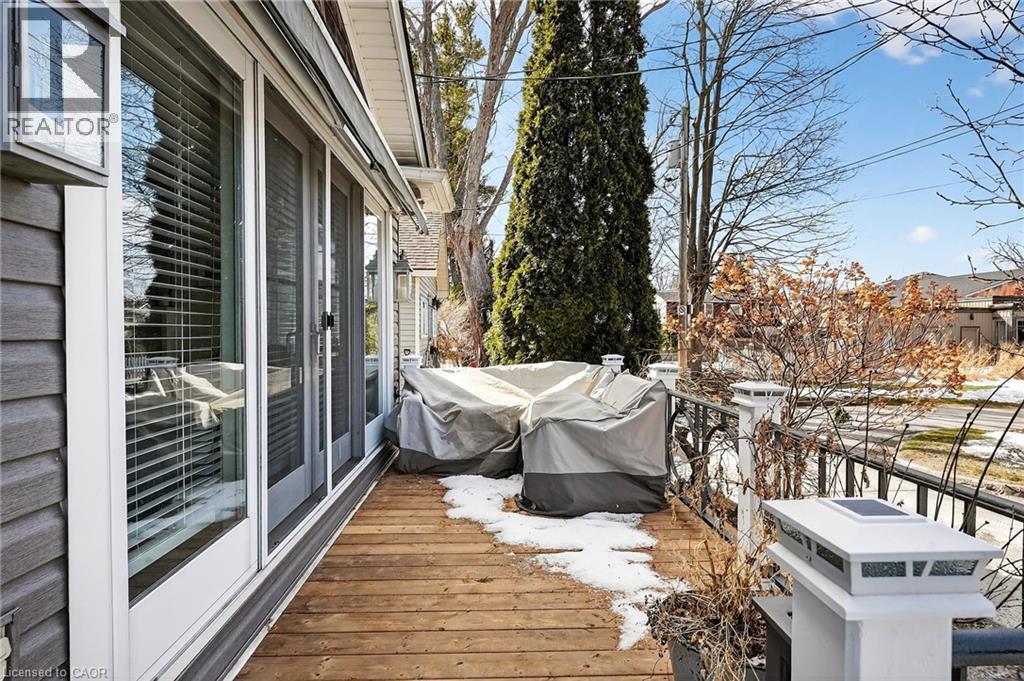 












11 PEEL Street

,
St. Catharines,




Ontario
L2N5A2

