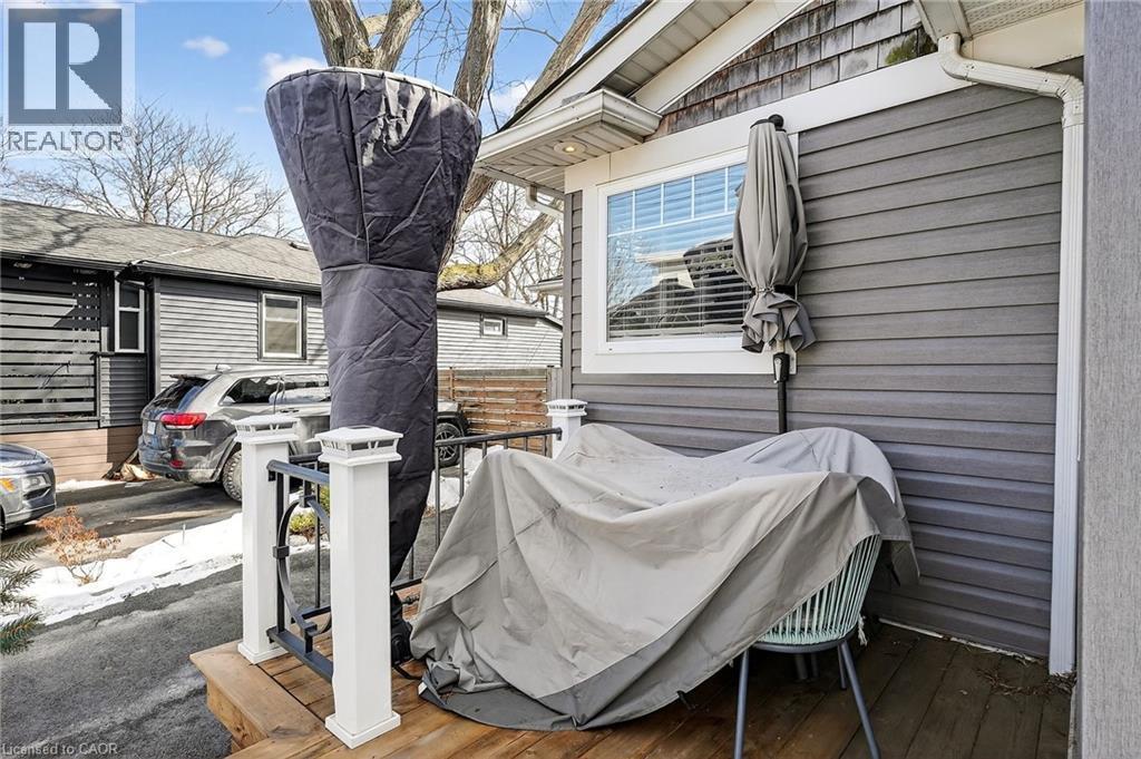 












11 PEEL Street

,
St. Catharines,




Ontario
L2N5A2

