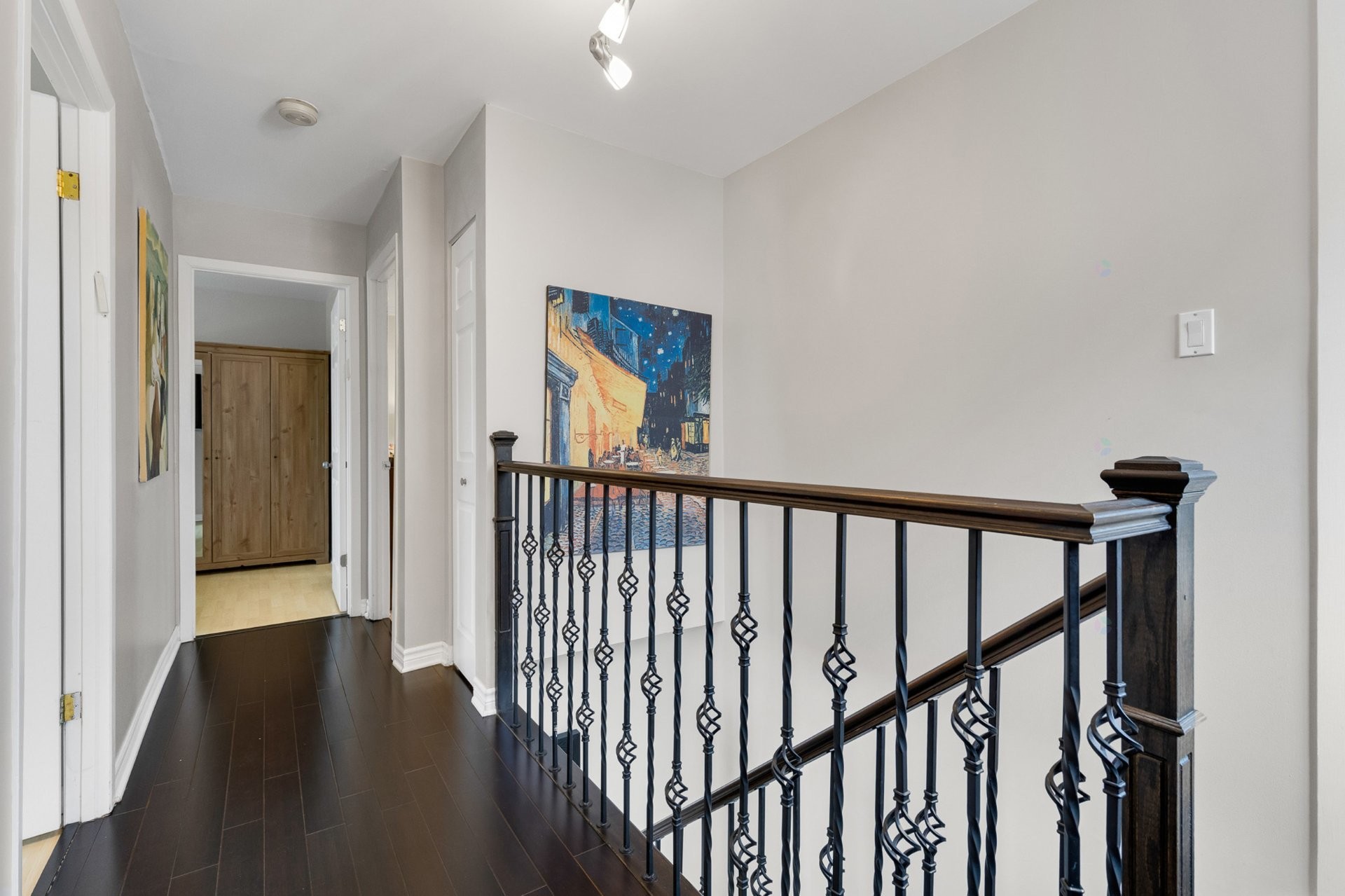 









248


Rue Hebert

,
Dollard-des-Ormeaux,




QC
H9A3B4

