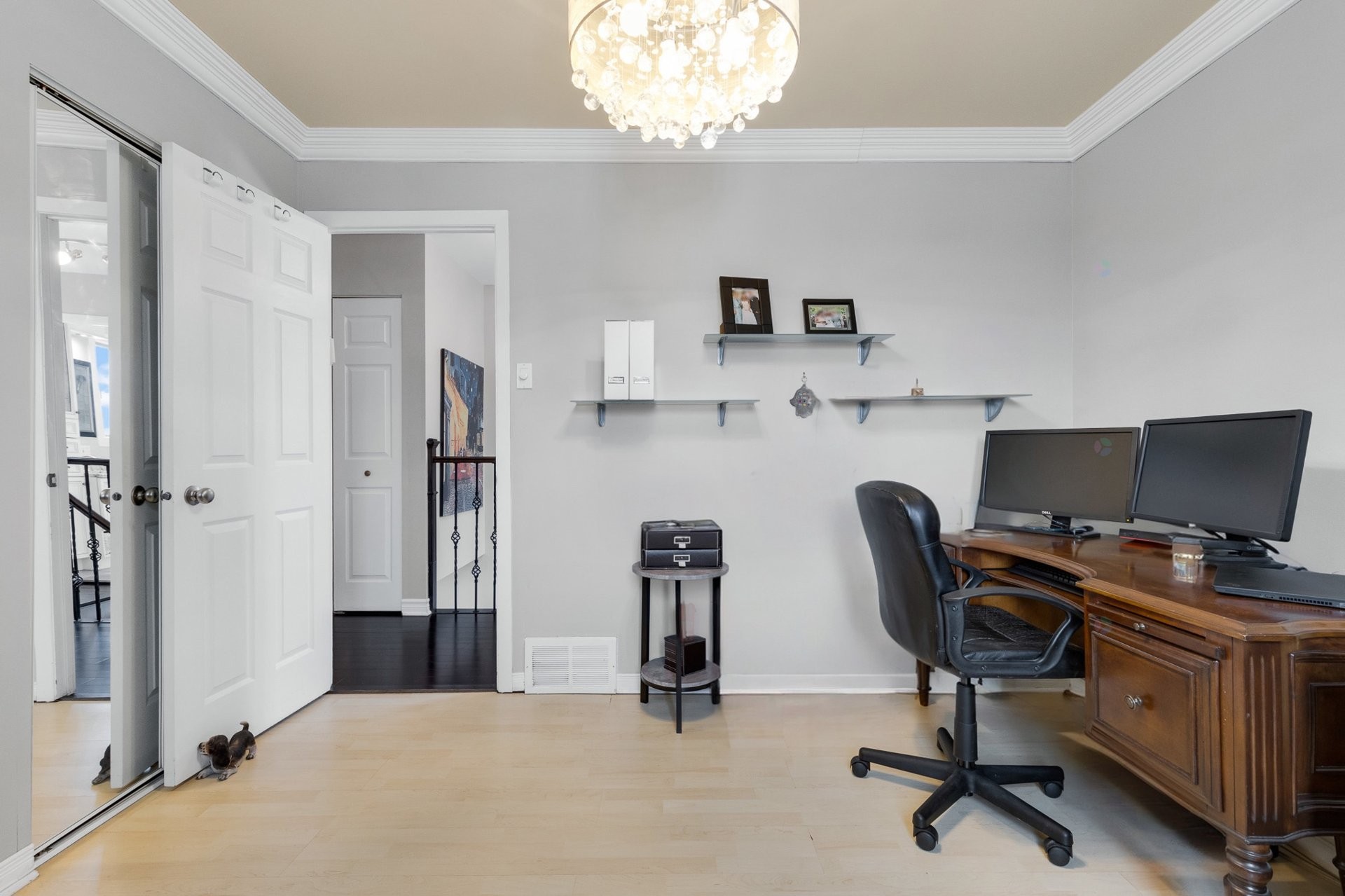 









248


Rue Hebert

,
Dollard-des-Ormeaux,




QC
H9A3B4

