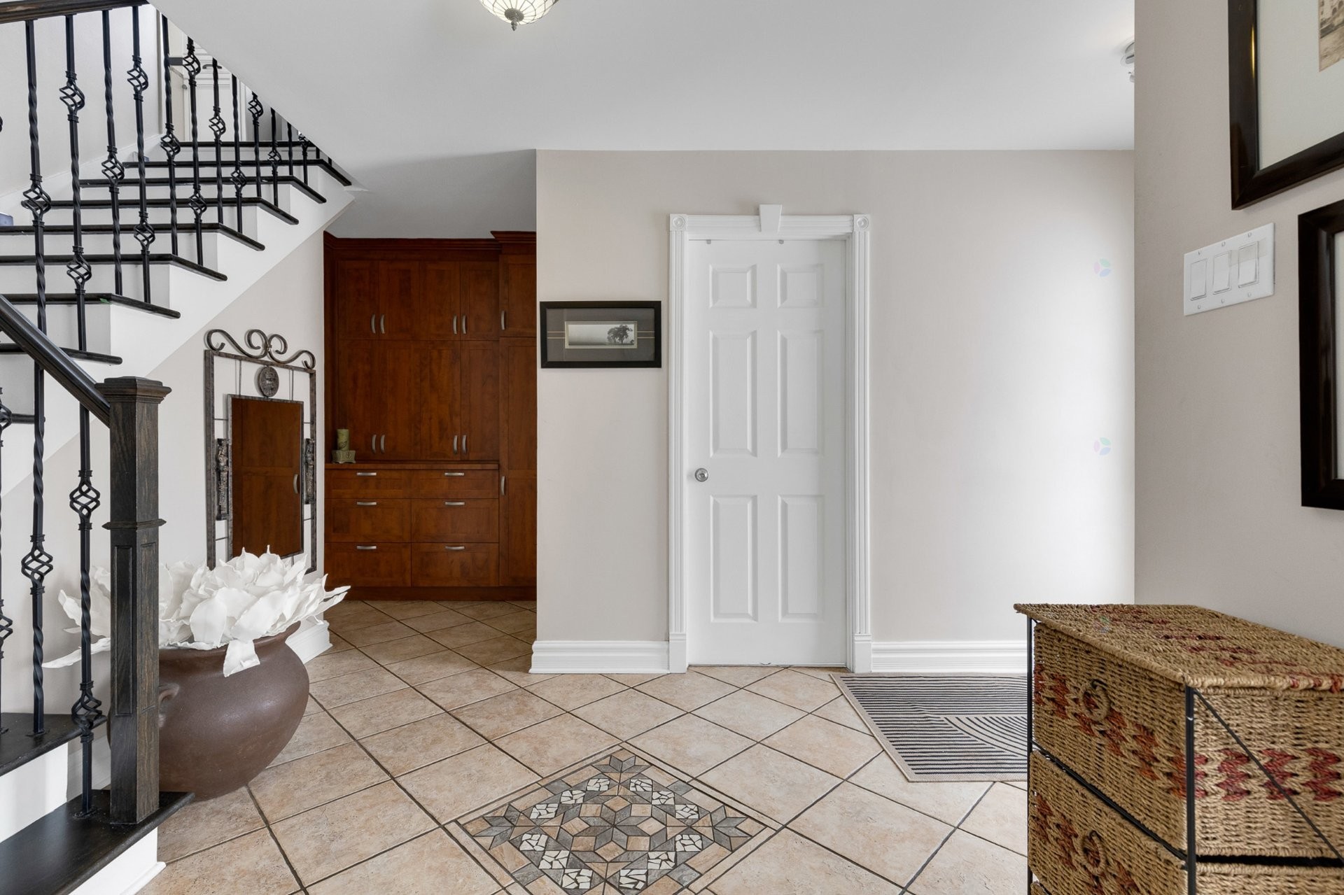 









248


Rue Hebert

,
Dollard-des-Ormeaux,




QC
H9A3B4

