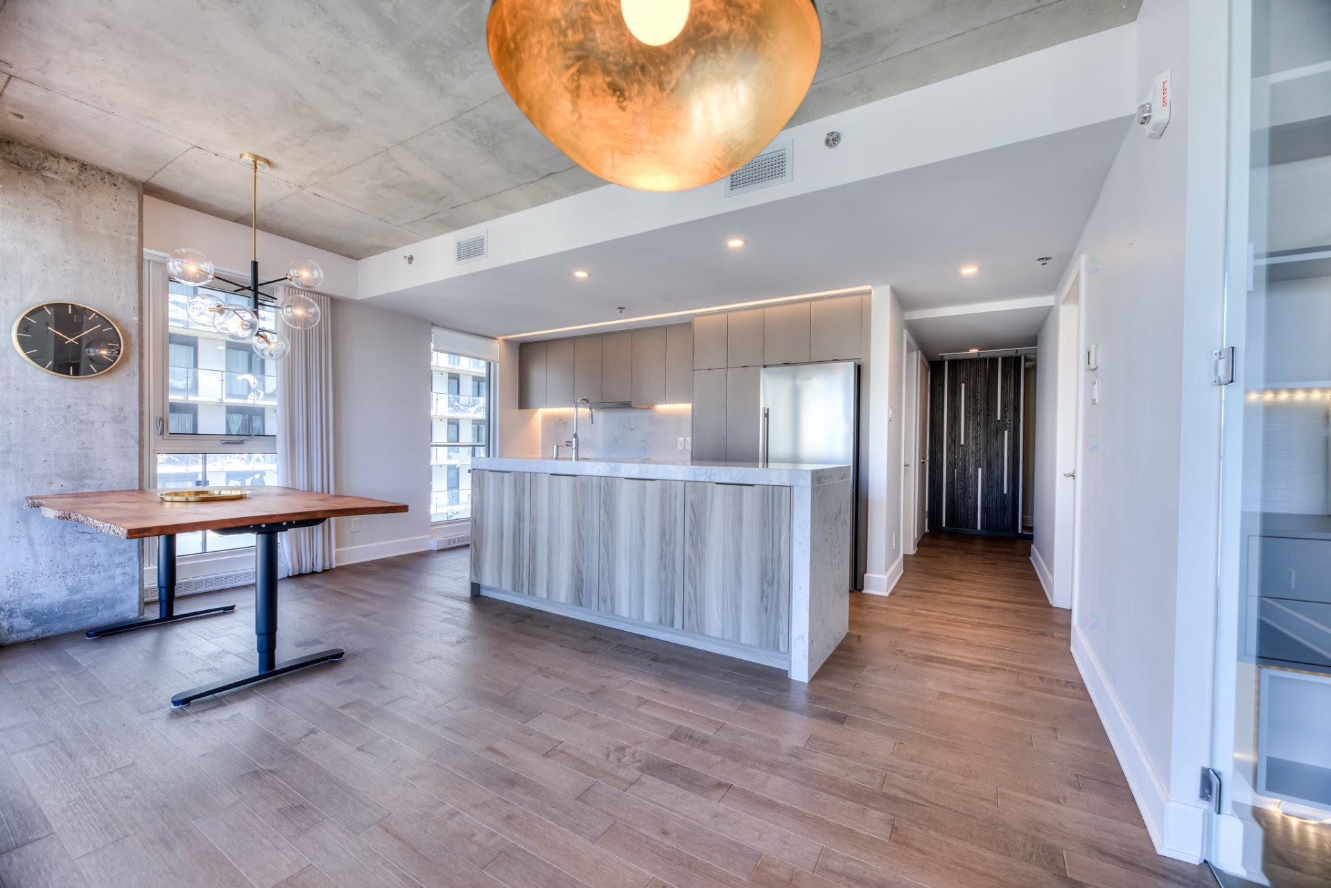 









101


Rue Peel

, 1702,
Montréal (Le Sud-Ouest),




QC
H3C0Y1

