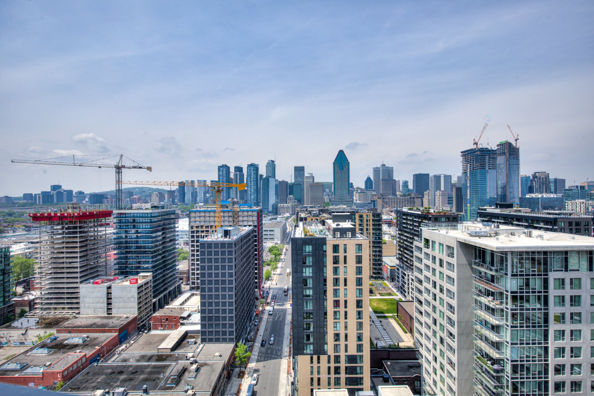 









101


Rue Peel

, 1702,
Montréal (Le Sud-Ouest),




QC
H3C0Y1

