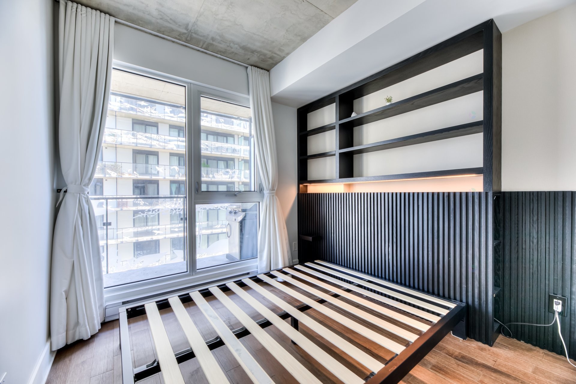 









101


Rue Peel

, 1702,
Montréal (Le Sud-Ouest),




QC
H3C0Y1

