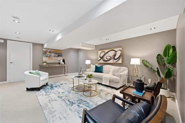 









615


Stradbrook

AVE,
Winnipeg,




MB
R3L 0K3

