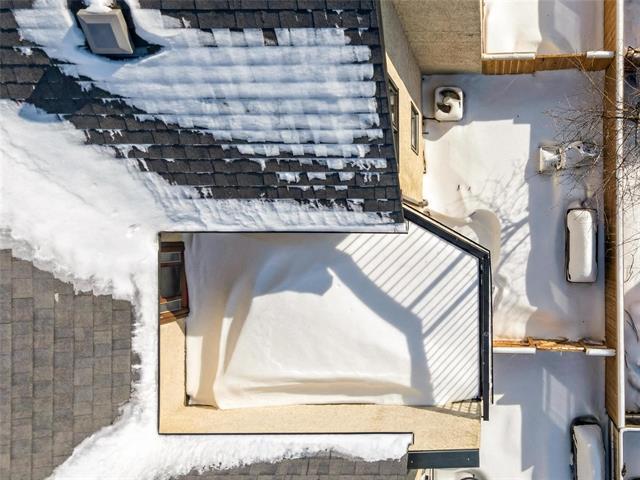 









615


Stradbrook

AVE,
Winnipeg,




MB
R3L 0K3

