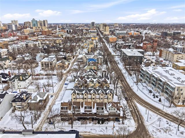 









615


Stradbrook

AVE,
Winnipeg,




MB
R3L 0K3

