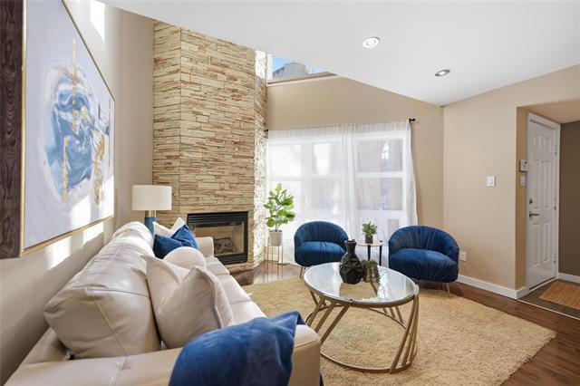 









615


Stradbrook

AVE,
Winnipeg,




MB
R3L 0K3

