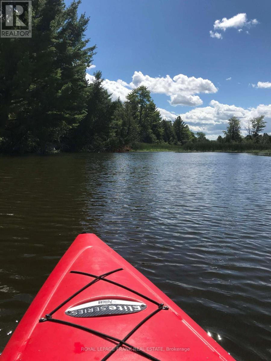 












5 REGENT STREET

,
Georgina (Pefferlaw),




Ontario
L0E1N0

