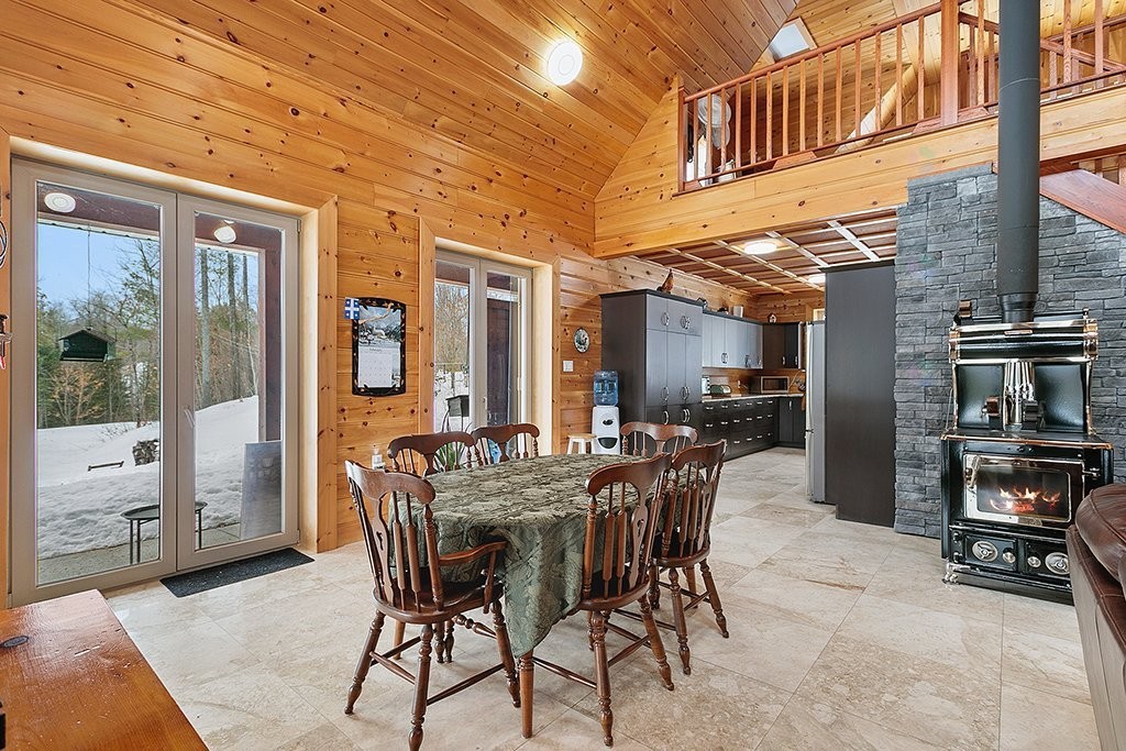 









488


Lac Sauriol

,
Waltham,




QC
J0X3H0

