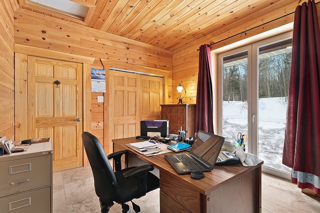 









488


Lac Sauriol

,
Waltham,




QC
J0X3H0

