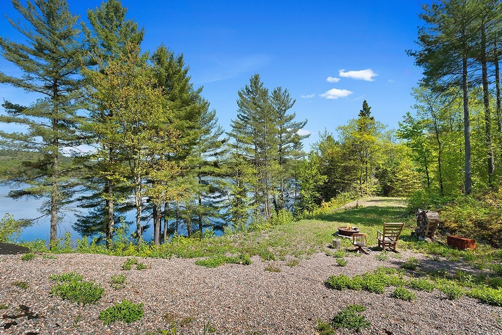 









488


Lac Sauriol

,
Waltham,




QC
J0X3H0

