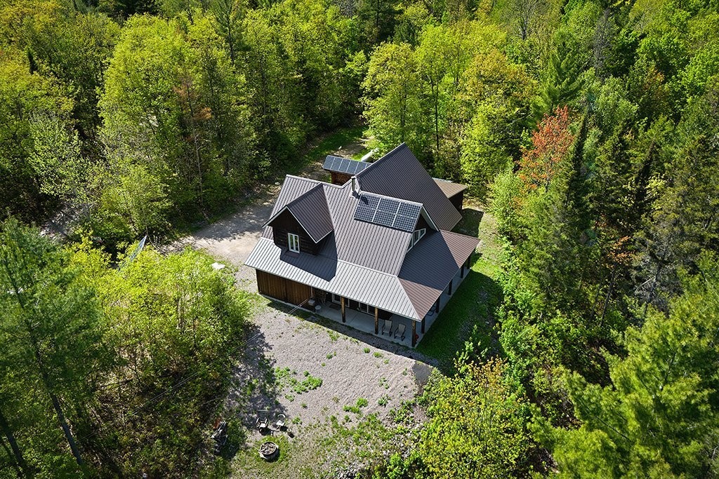 









488


Lac Sauriol

,
Waltham,




QC
J0X3H0

