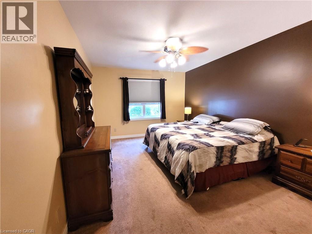 












8 SIMON Court

,
Waterford,




Ontario
N0E1Y0

