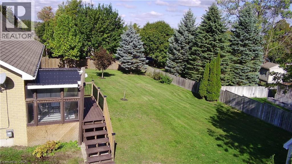 












8 SIMON Court

,
Waterford,




Ontario
N0E1Y0

