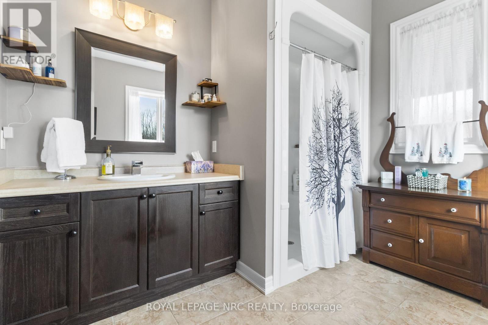 












4511 MILLER ROAD

,
Port Colborne (Bethel),




Ontario
L3B5N7

