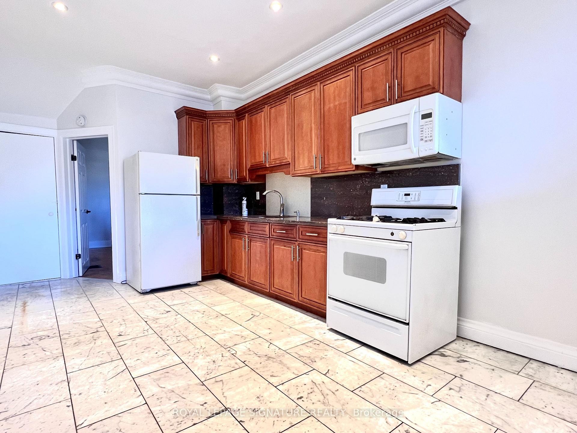 









1149


Dufferin

Street, Upper,
Toronto,




ON
M6H 4B7

