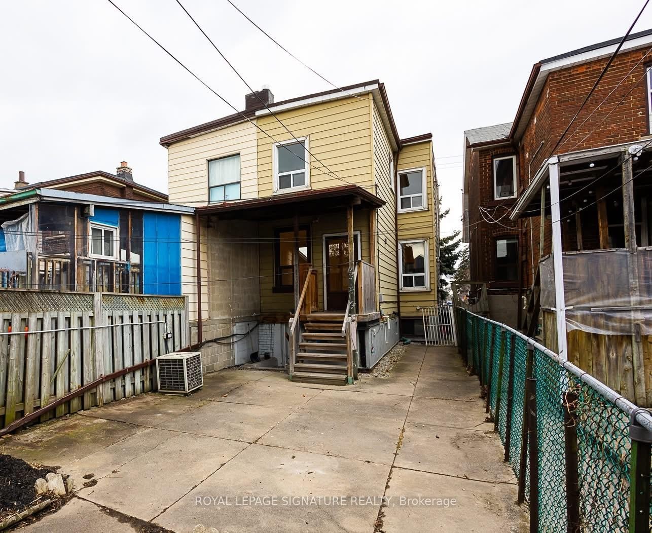 









1149


Dufferin

Street, Upper,
Toronto,




ON
M6H 4B7

