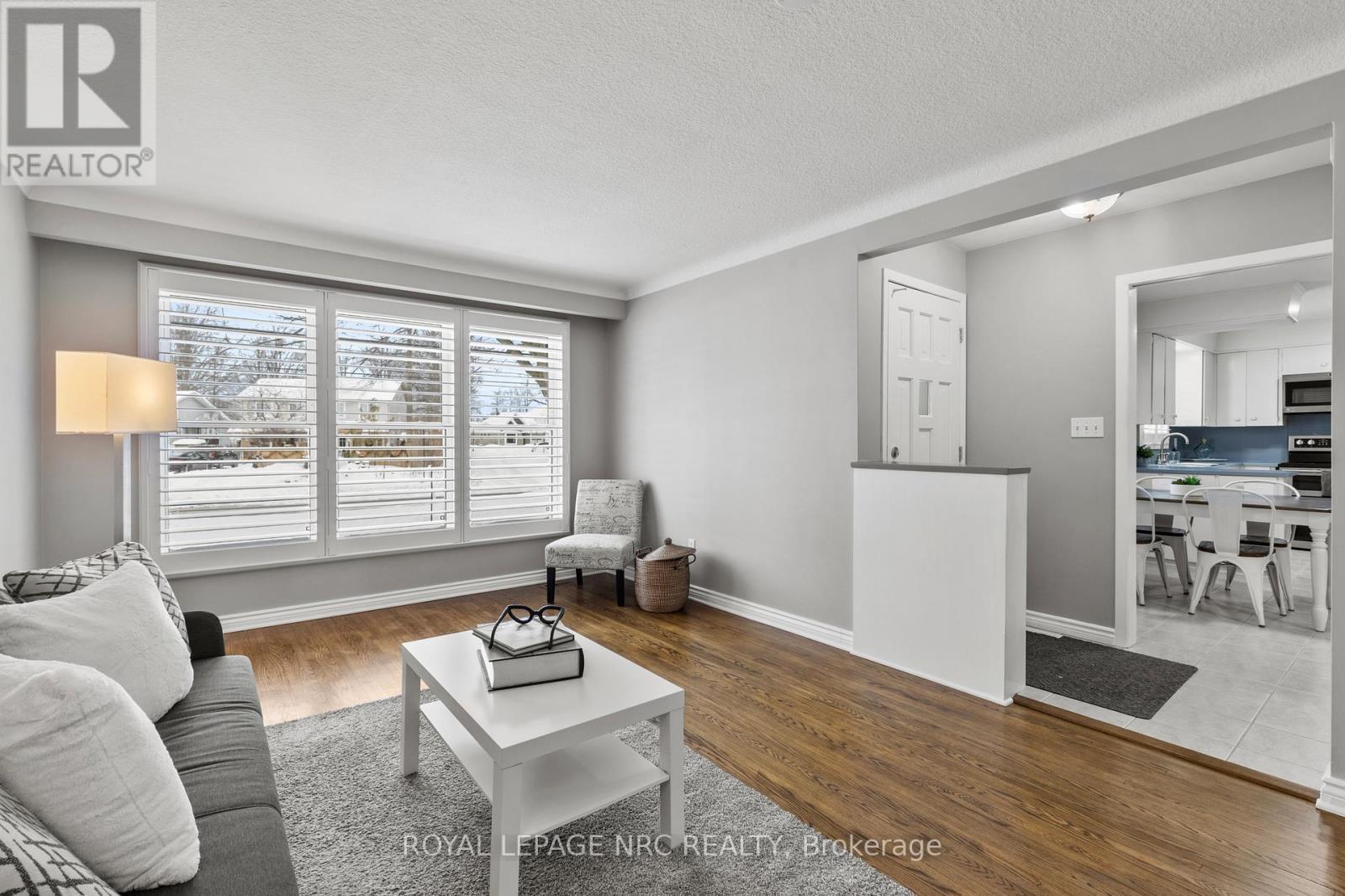 












195 RYKERT STREET

,
St. Catharines (Rykert/Vansickle),




Ontario
L2S2B5

