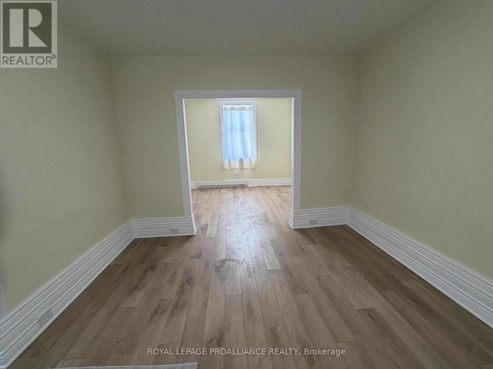 












71 BUELL STREET

,
Brockville,




Ontario
K6V4Y4

