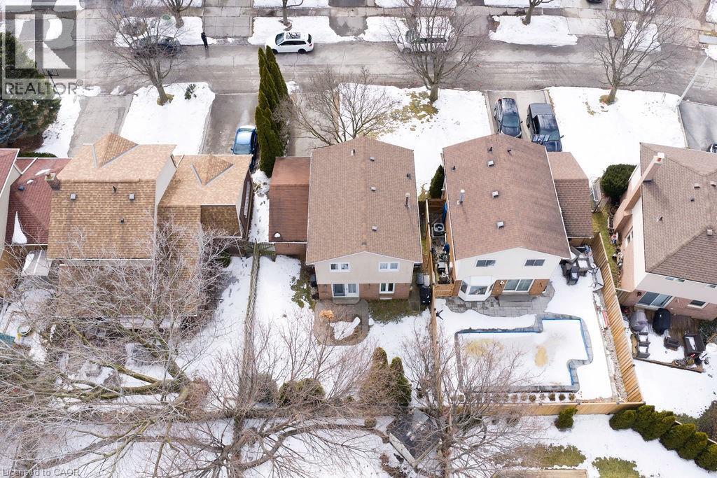 












161 RIVERVIEW Street

,
Oakville,




Ontario
L6L5S2

