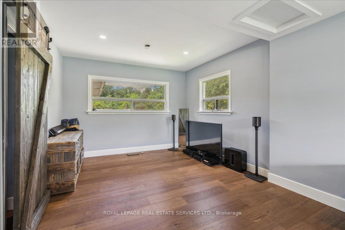 












1099 BURNHAMTHORPE ROAD W

,
Oakville,




Ontario
L6M4K9

