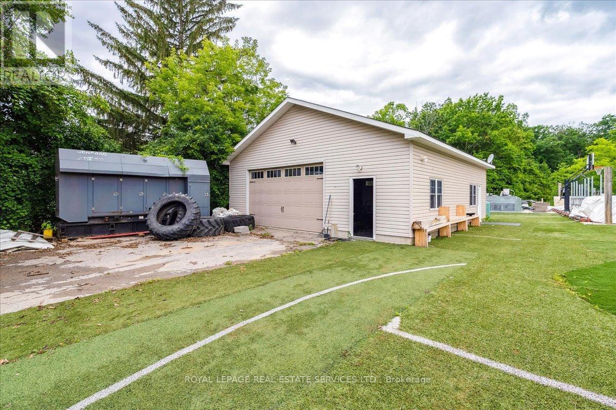 












1099 BURNHAMTHORPE ROAD W

,
Oakville,




Ontario
L6M4K9

