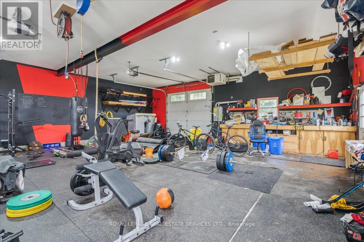 












1099 BURNHAMTHORPE ROAD W

,
Oakville,




Ontario
L6M4K9


