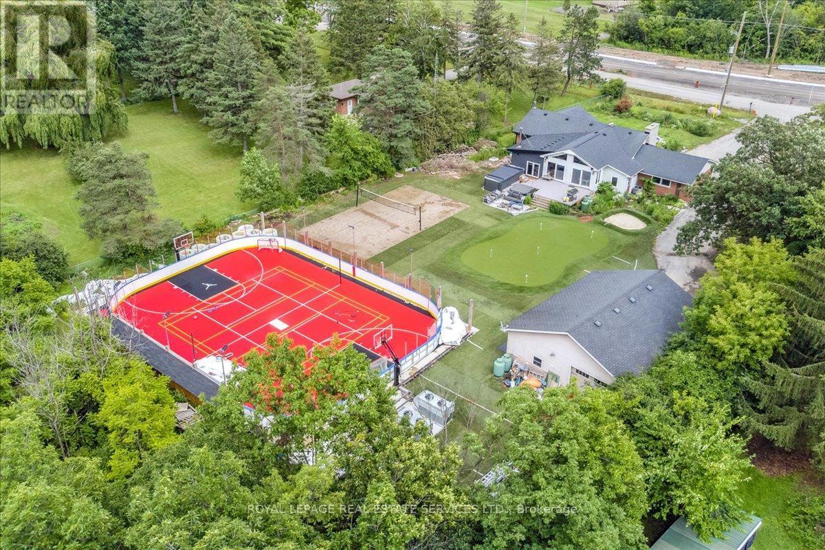 












1099 BURNHAMTHORPE ROAD W

,
Oakville,




Ontario
L6M4K9


