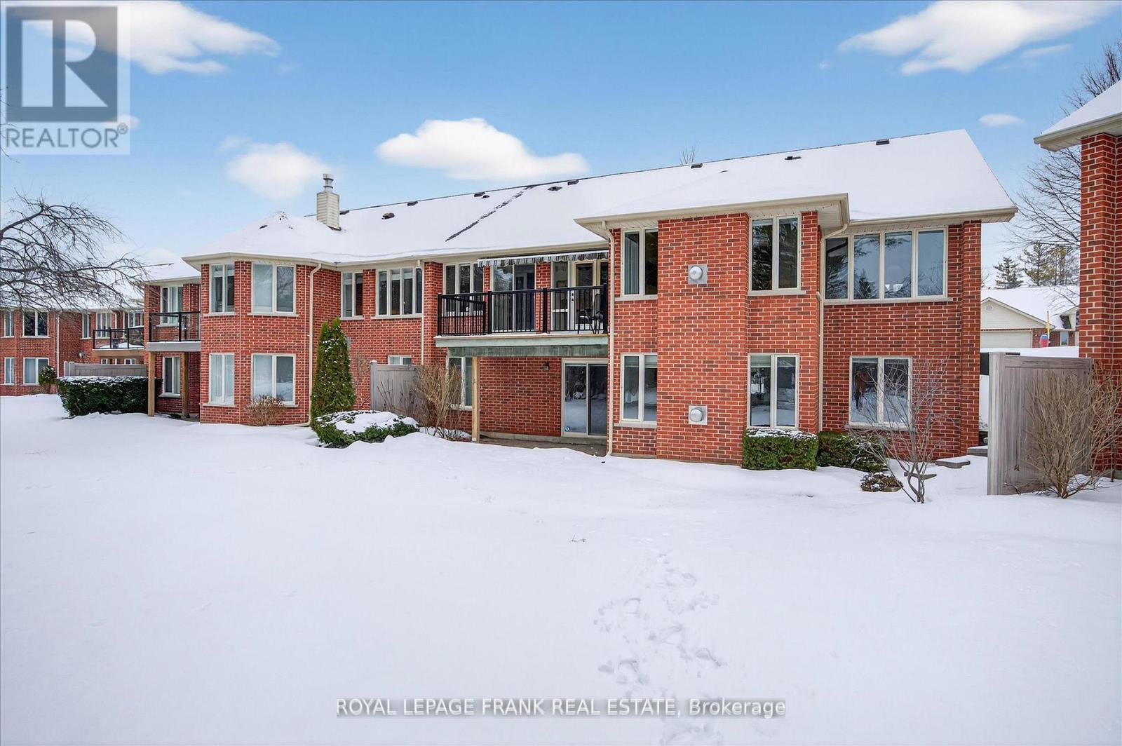 












8 - 1121 ARMOUR ROAD

,
Peterborough (Ashburnham Ward 4),




Ontario
K9H7N8

