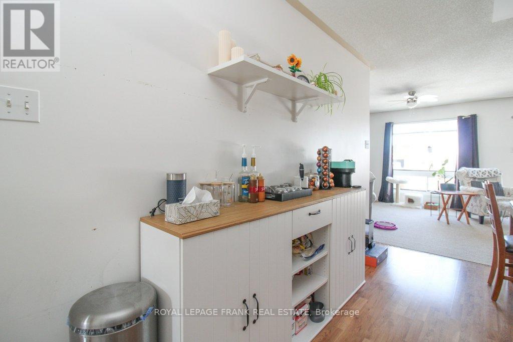 












416 ABOUND CRESCENT

,
Peterborough (Ashburnham Ward 4),




Ontario
K9J8S2

