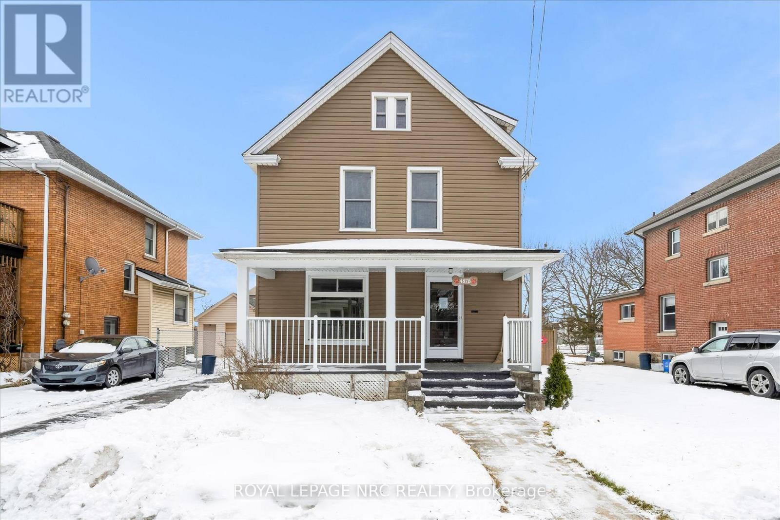 












4878 STAMFORD STREET

,
Niagara Falls (Cherrywood),




Ontario
L2E1M1

