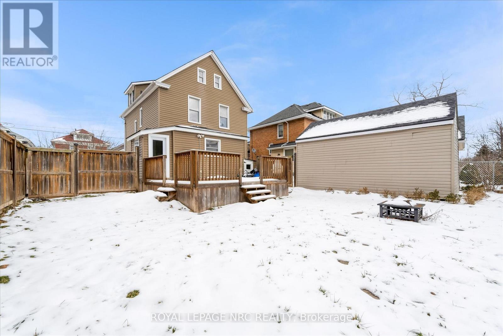 












4878 STAMFORD STREET

,
Niagara Falls (Cherrywood),




Ontario
L2E1M1

