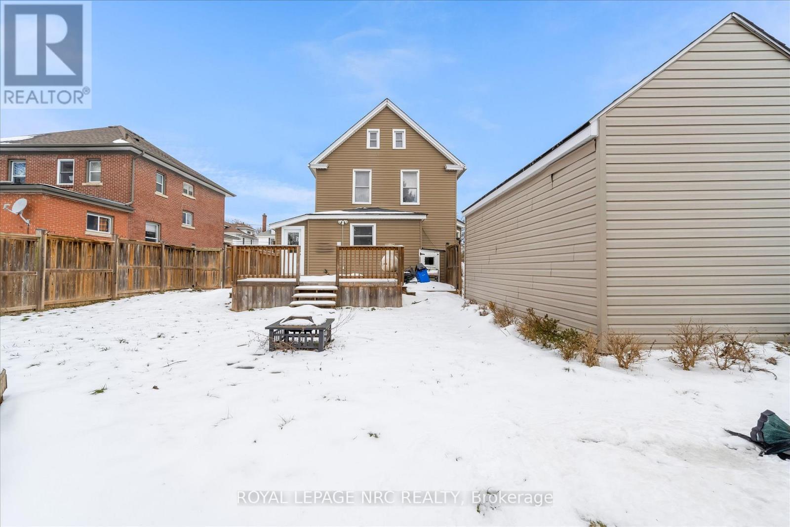 












4878 STAMFORD STREET

,
Niagara Falls (Cherrywood),




Ontario
L2E1M1

