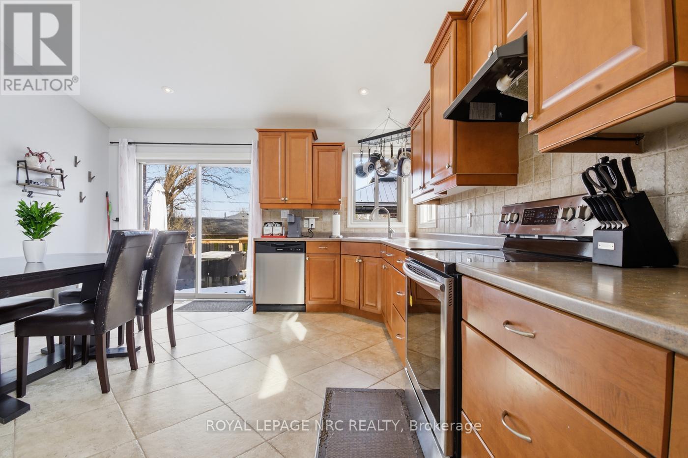 












4001 WEINBRENNER ROAD

,
Niagara Falls (Chippawa),




Ontario
L2G7X9

