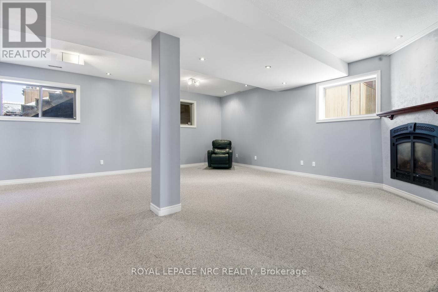 












4001 WEINBRENNER ROAD

,
Niagara Falls (Chippawa),




Ontario
L2G7X9

