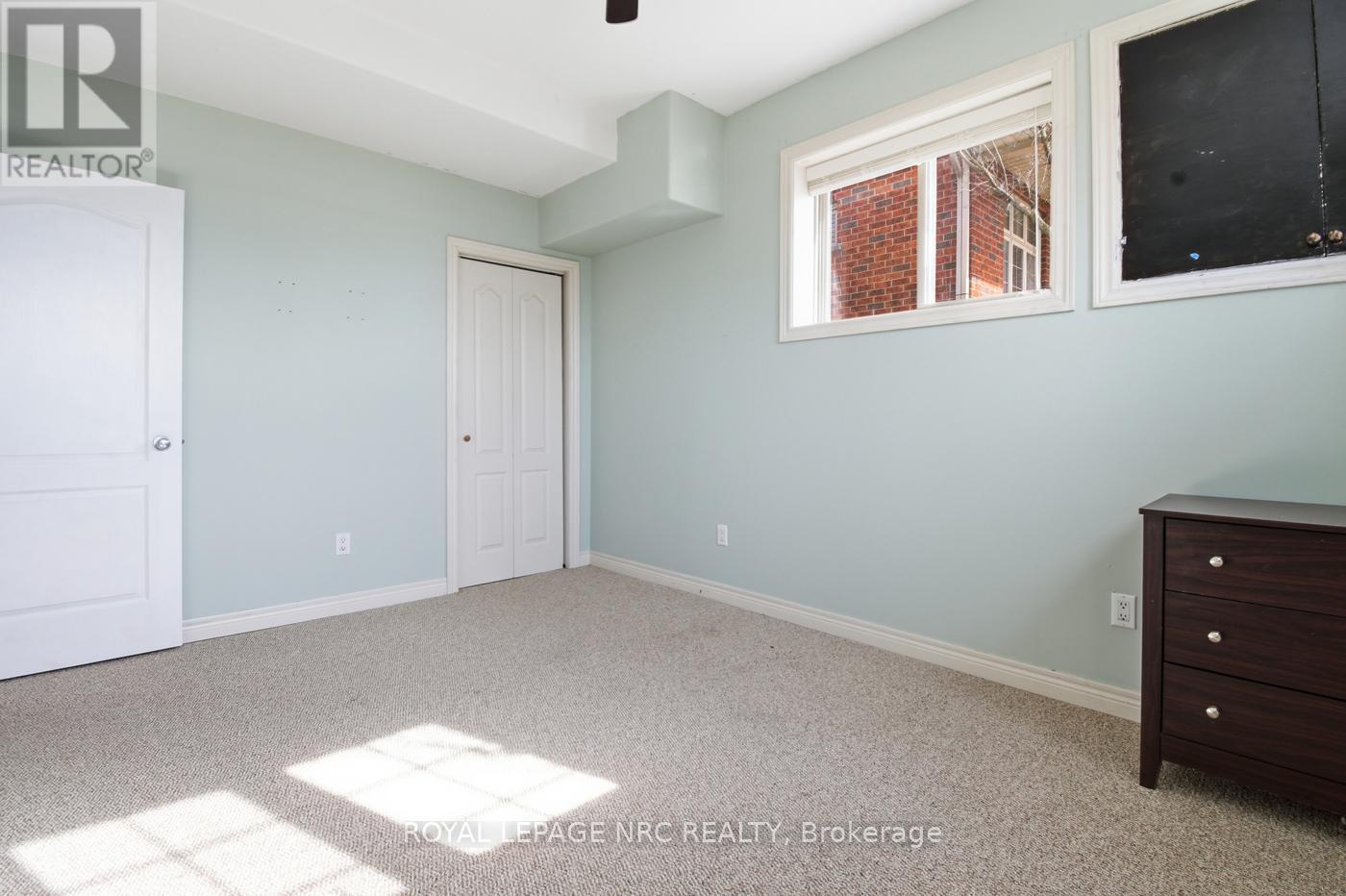 












4001 WEINBRENNER ROAD

,
Niagara Falls (Chippawa),




Ontario
L2G7X9

