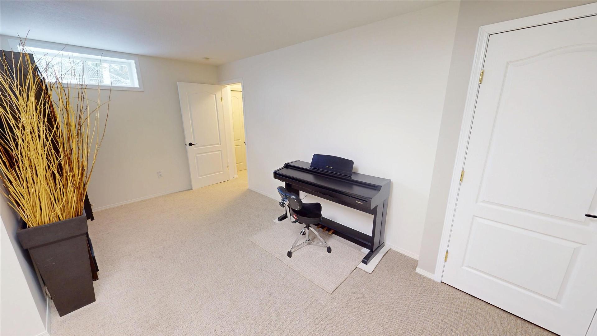 









1857


Harris

Road,
Cranbrook,




BC
V1C 6V3

