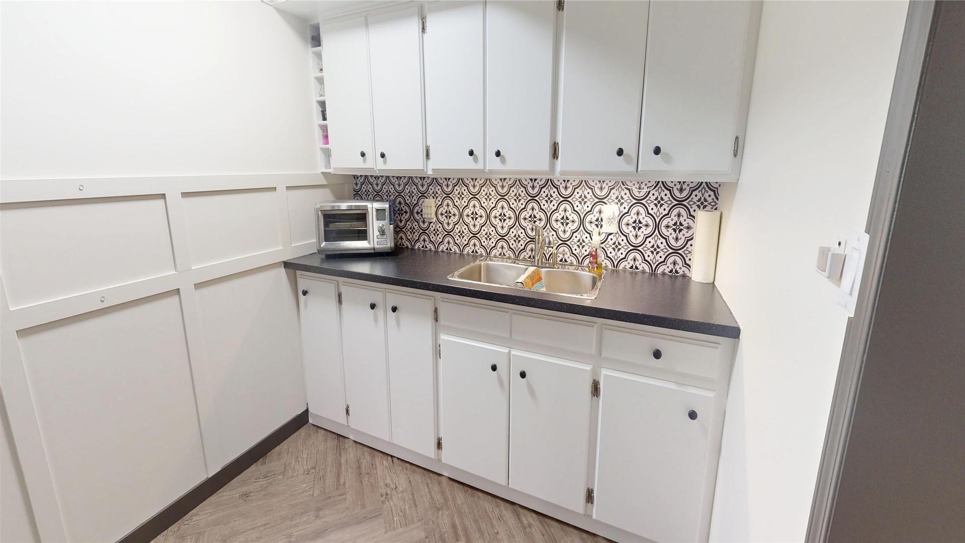 









1857


Harris

Road,
Cranbrook,




BC
V1C 6V3

