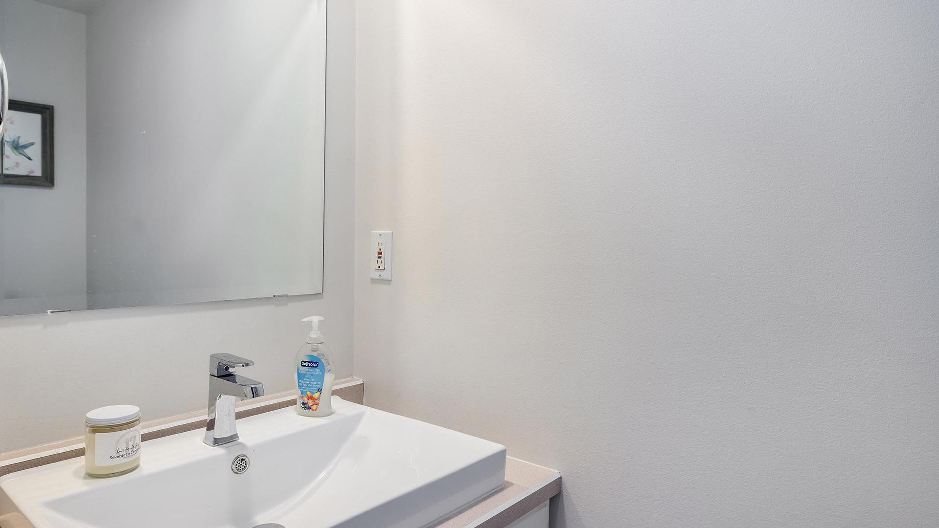 









5080


Scotty Creek

Road,
Kelowna,




BC
V1X 6T9

