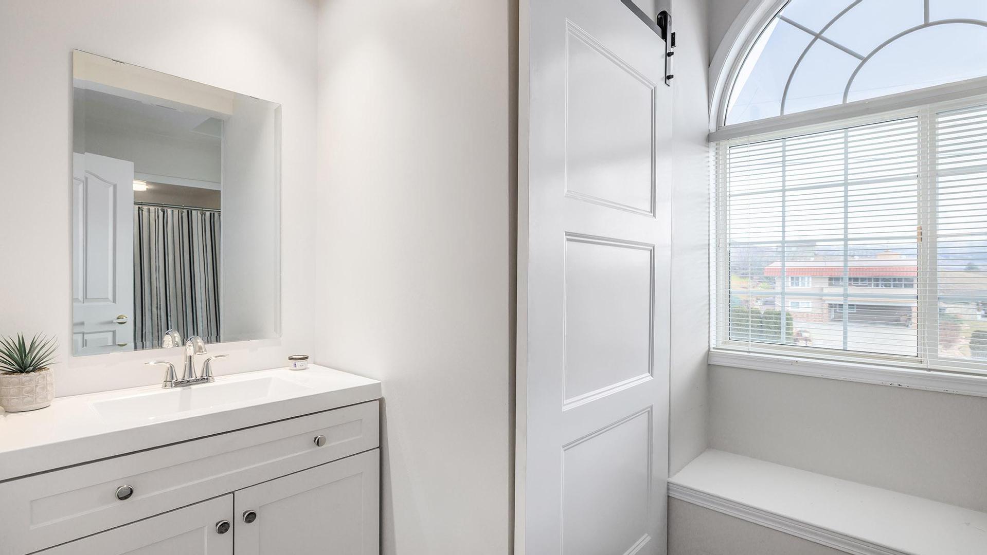 









5080


Scotty Creek

Road,
Kelowna,




BC
V1X 6T9

