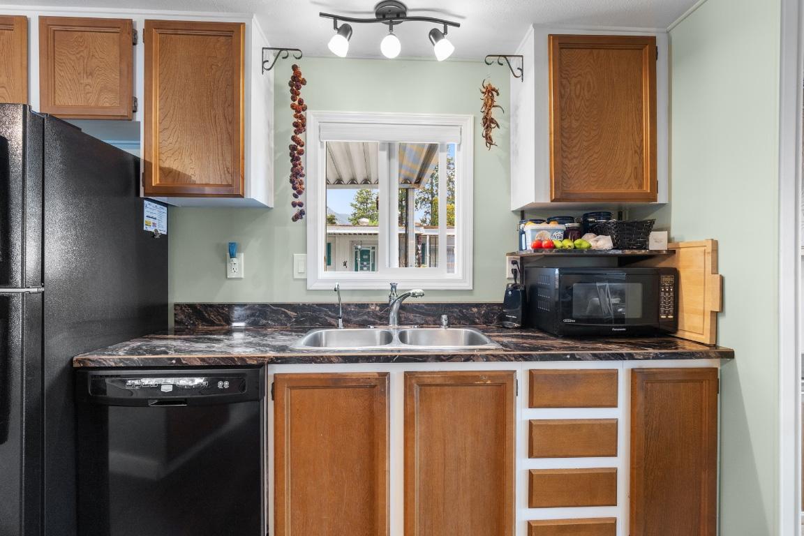 









1929


97

Highway, 29,
Westbank,




BC
V1Z 2Z1

