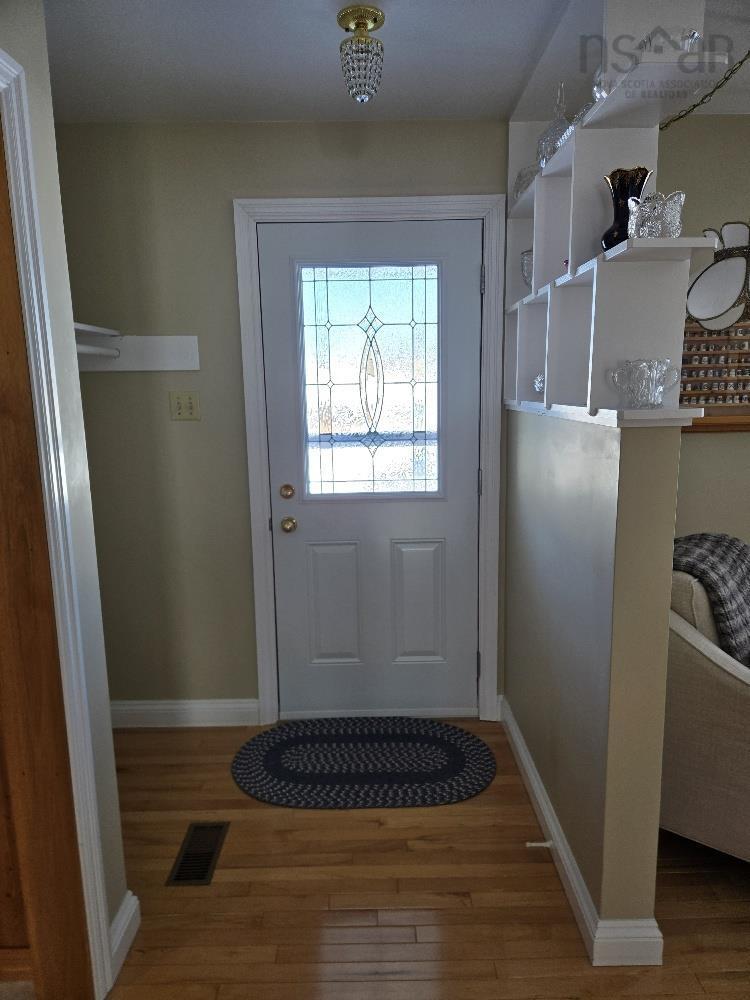 












100 Higgins Street

,
Truro,




NS
B2N 2L7

