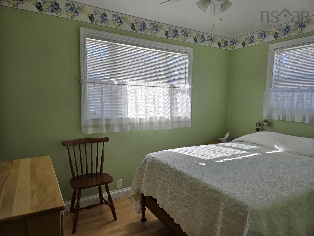 












100 Higgins Street

,
Truro,




NS
B2N 2L7

