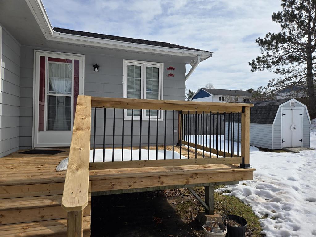 












100 Higgins Street

,
Truro,




NS
B2N 2L7

